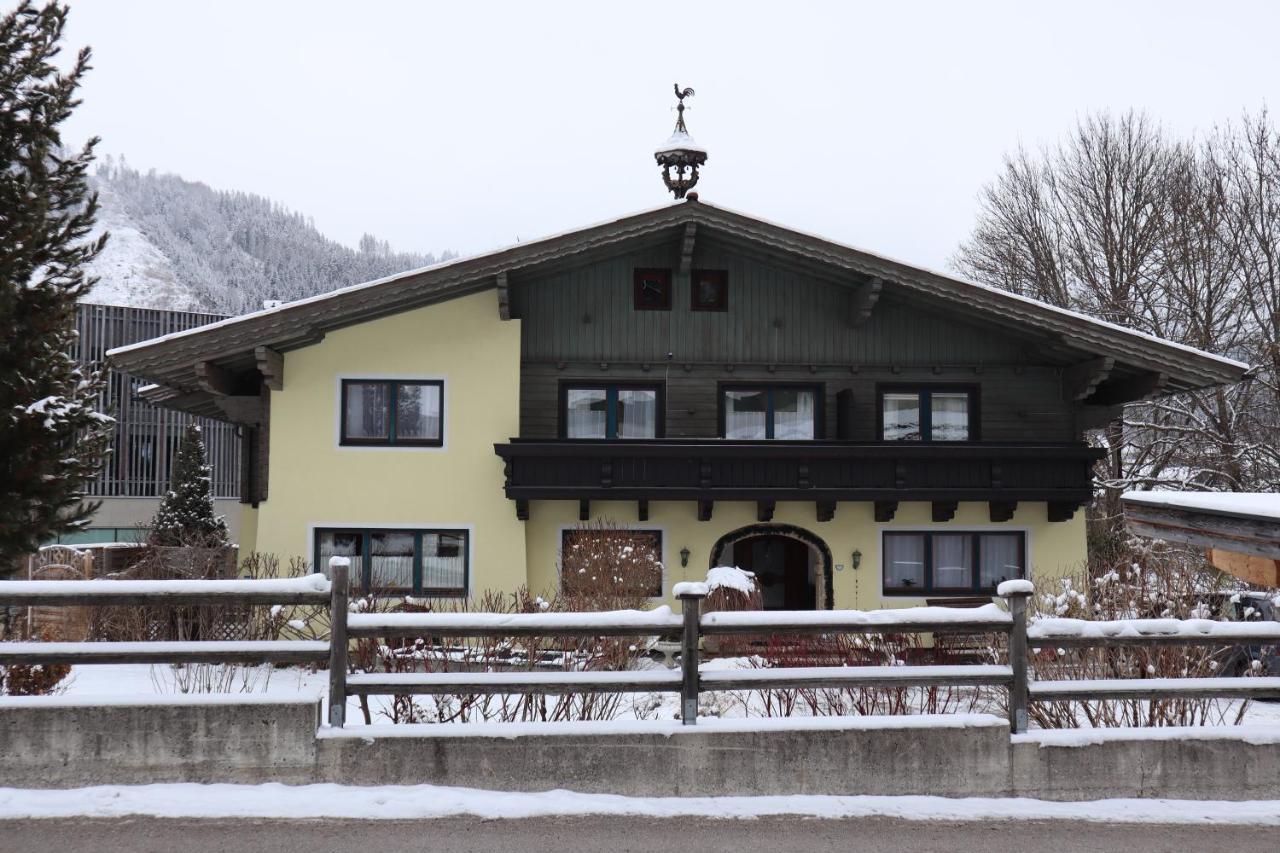 Landhaus-Appartements Warraich Шладминг Екстериор снимка