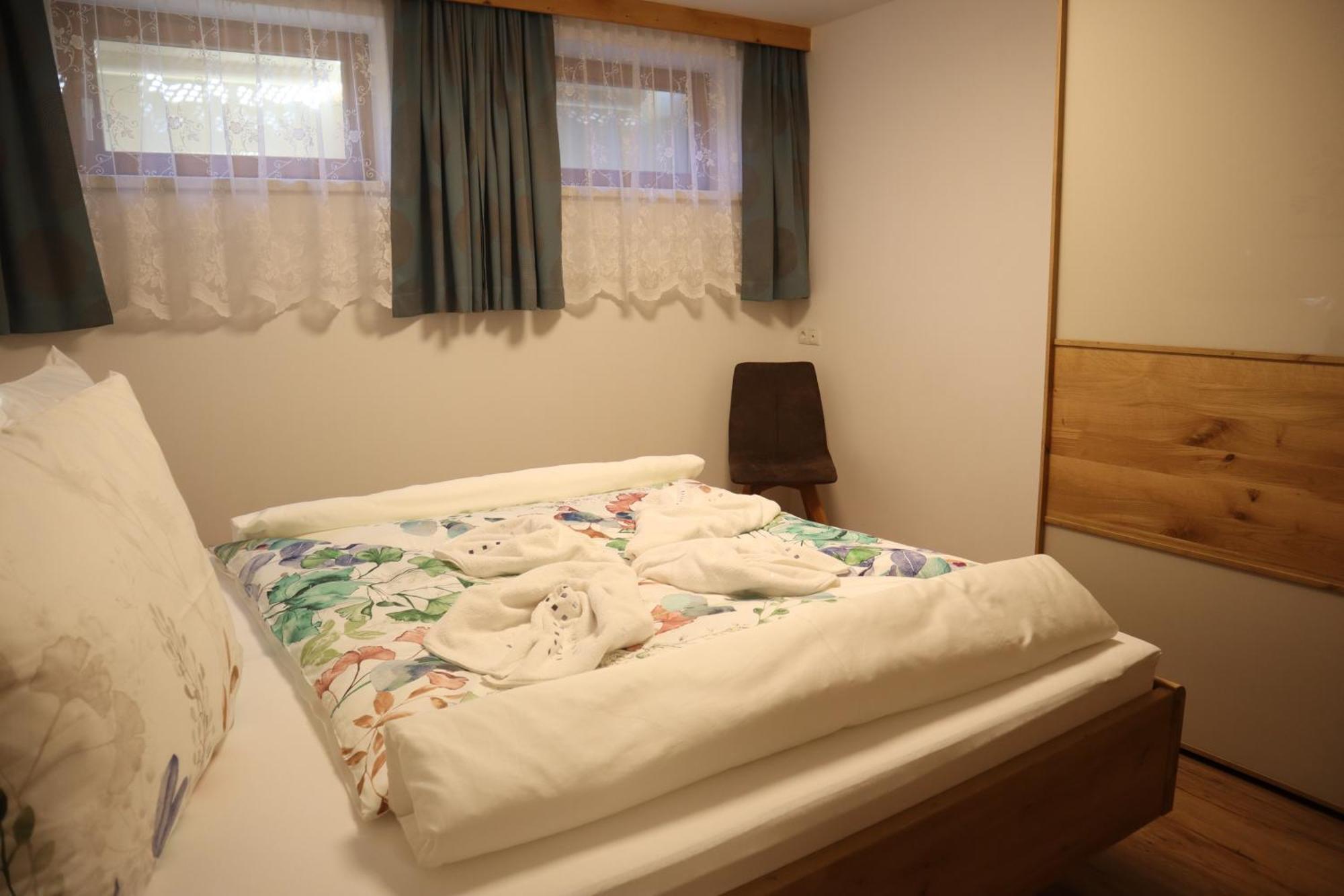 Landhaus-Appartements Warraich Шладминг Екстериор снимка