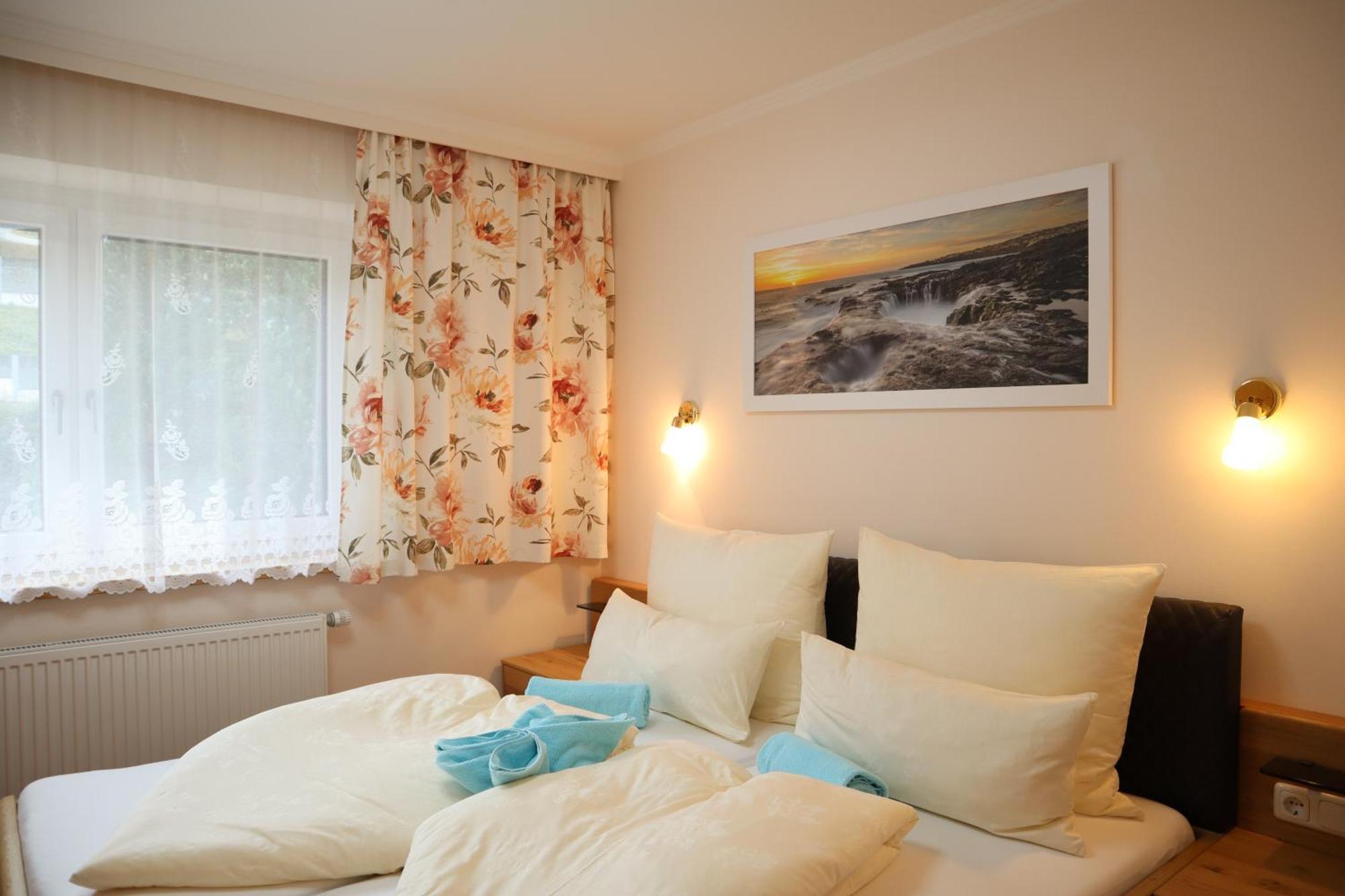 Landhaus-Appartements Warraich Шладминг Екстериор снимка