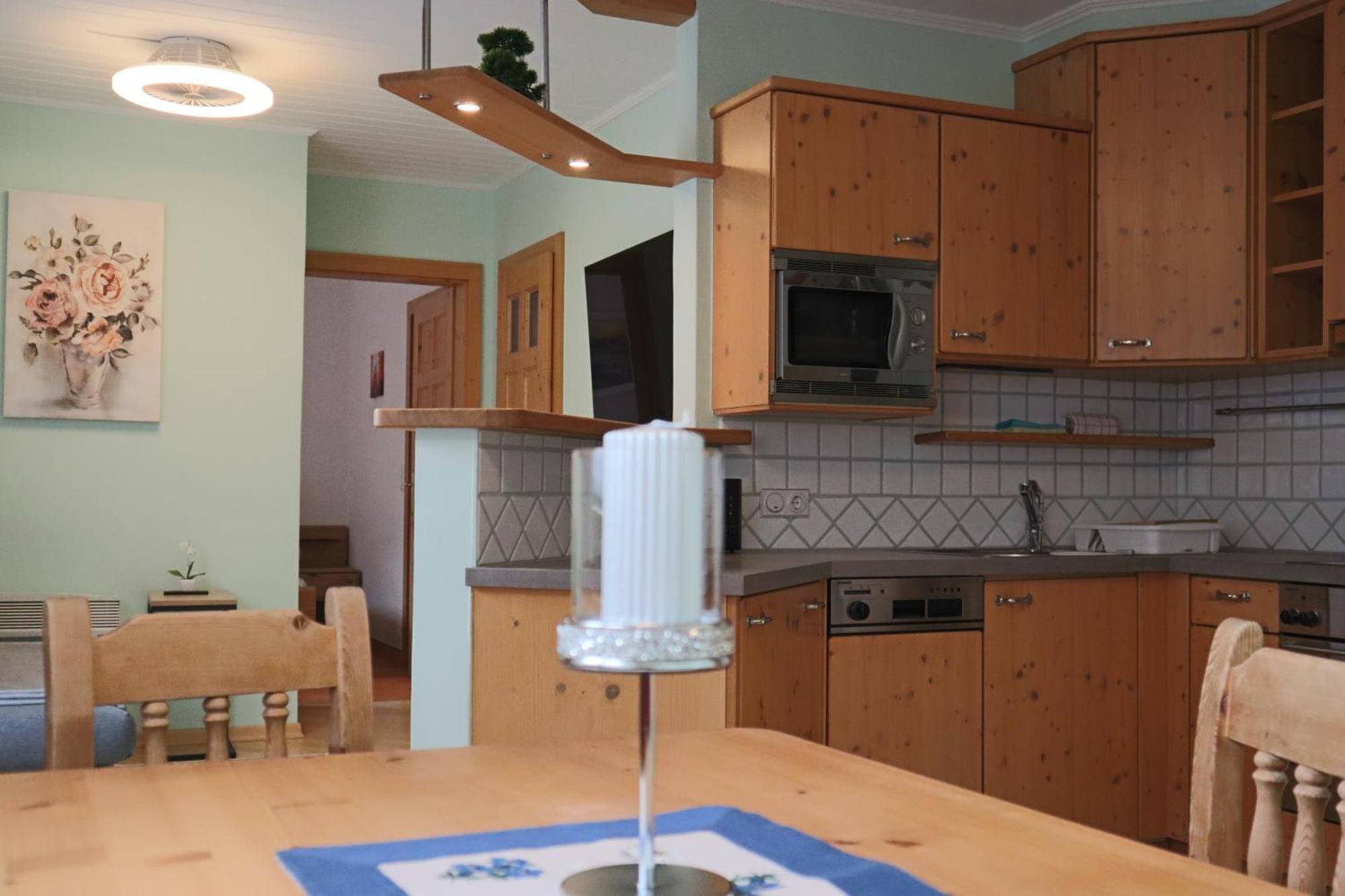 Landhaus-Appartements Warraich Шладминг Екстериор снимка