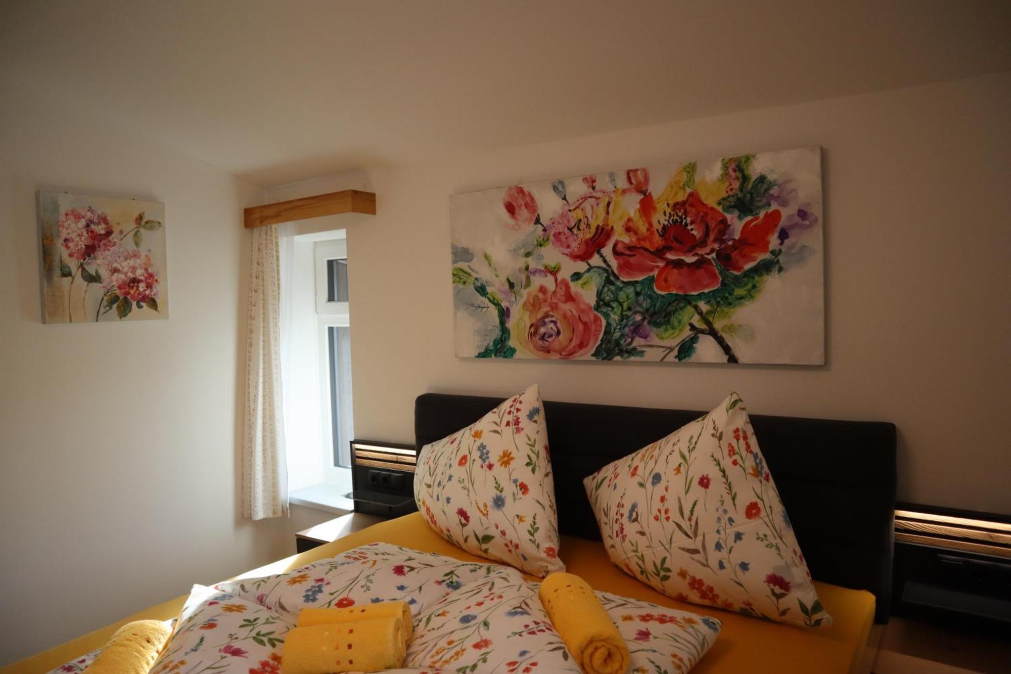 Landhaus-Appartements Warraich Шладминг Екстериор снимка
